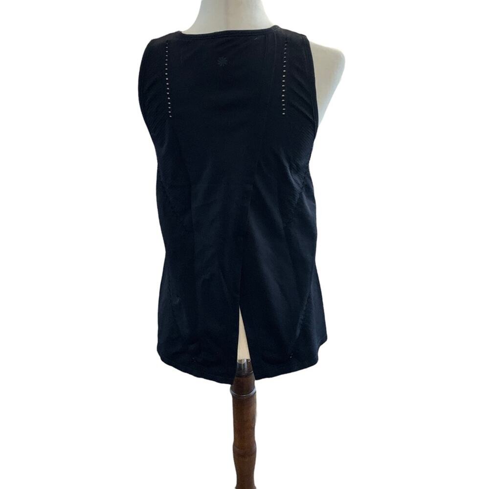 ATHLETICA sports top. Split in back. Size by measurements. Size M - Picture 5 of 8